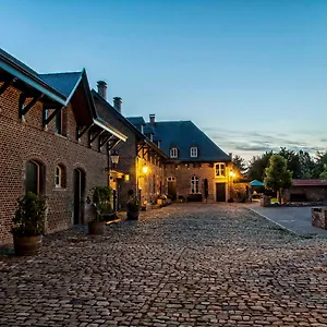 Kasteelhoeve Borgharen - Maastricht