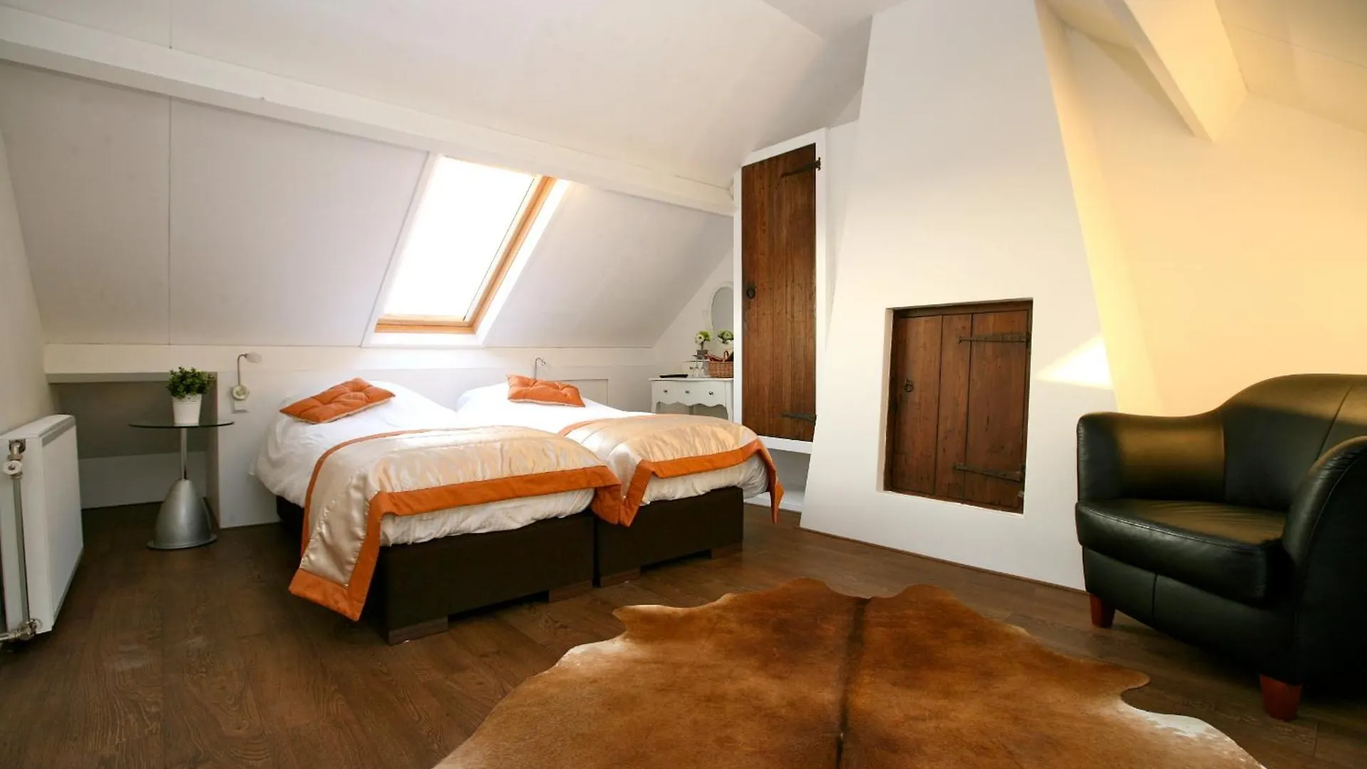 B&B Rechthuis Van Zouteveen Schipluiden 4*,  Netherlands